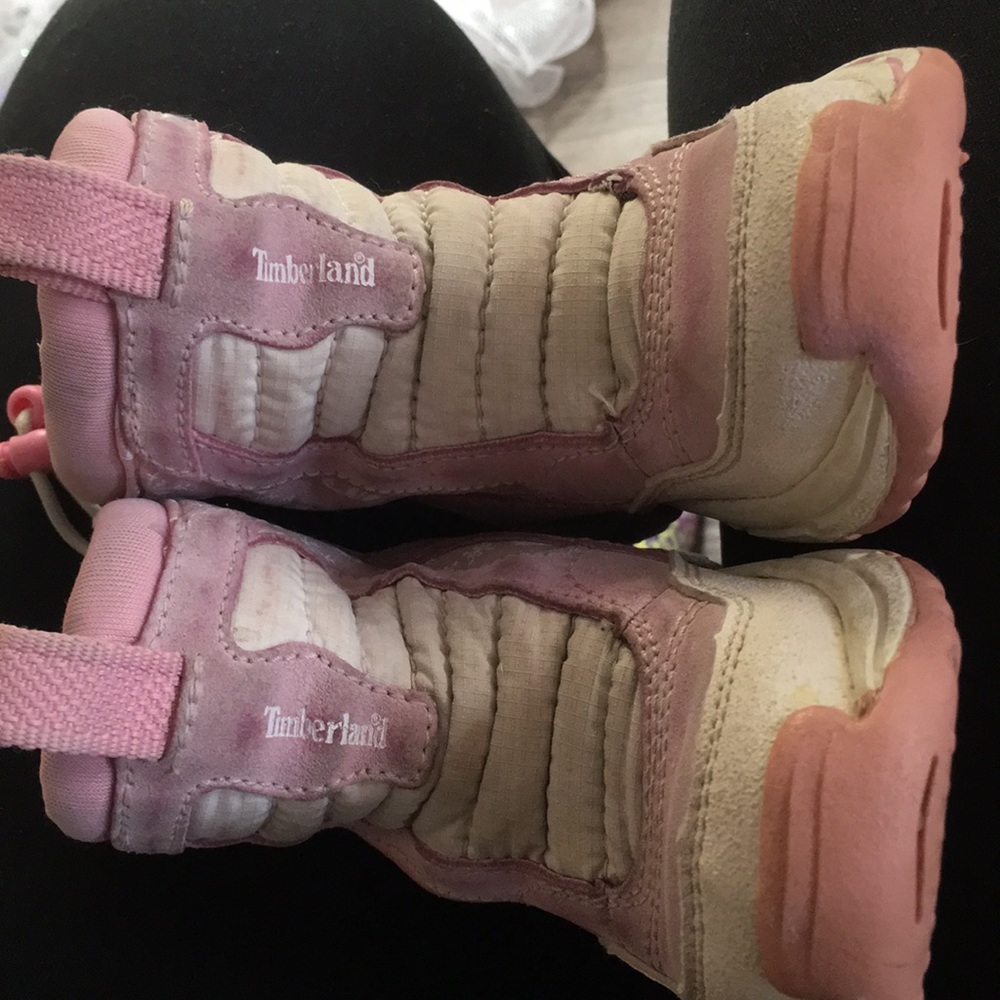 TIMBERLAND SIZE 6 Toddler Boots